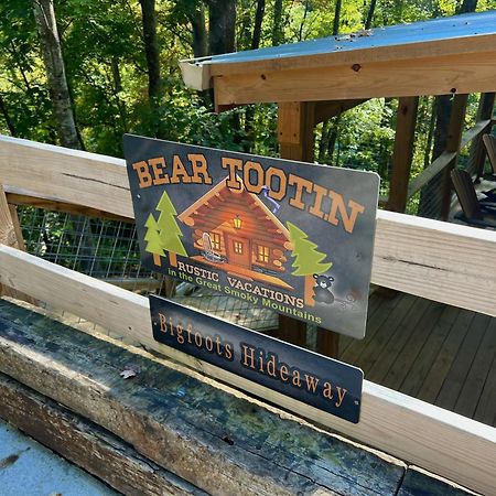 Bigfoots Hideaway Cabin Gatlinburg Bagian luar foto